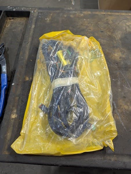 Harness As-r image 1
