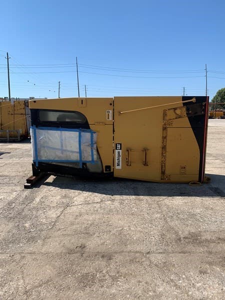 Cab And Riser image 1