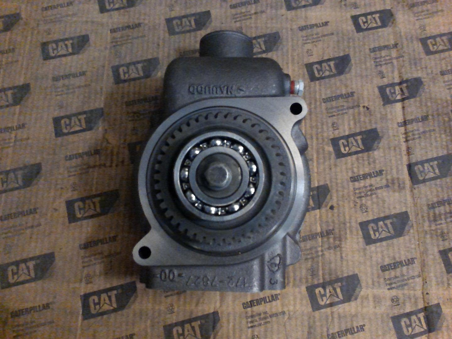 NEW WATERPUMP image 1