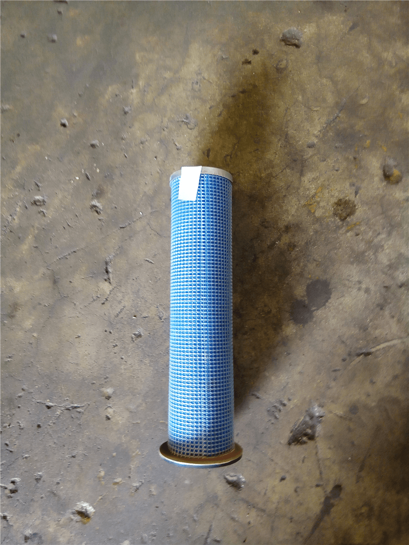 NEW AIR FILTER image 1