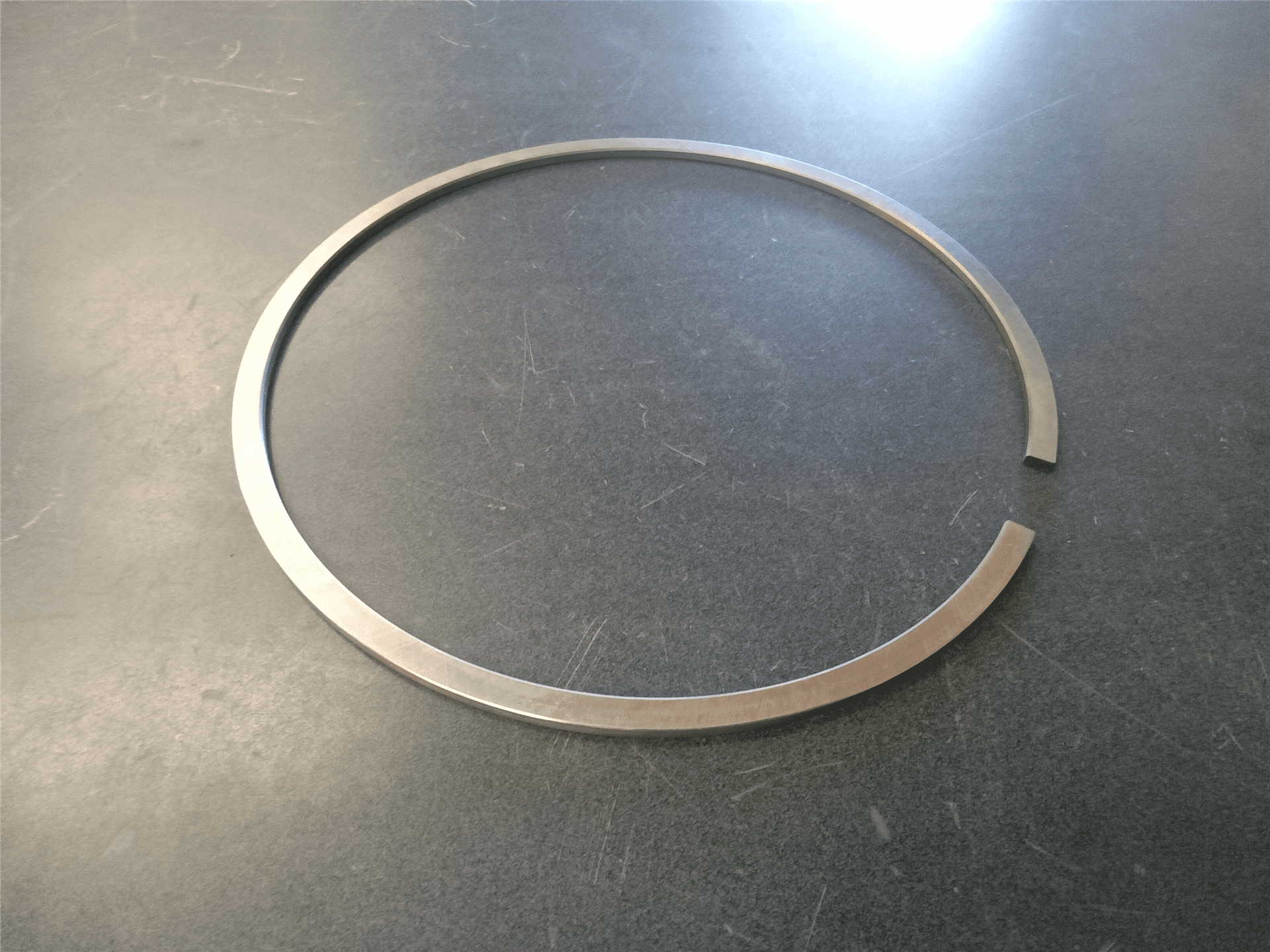 NEW RING PISTON image 1