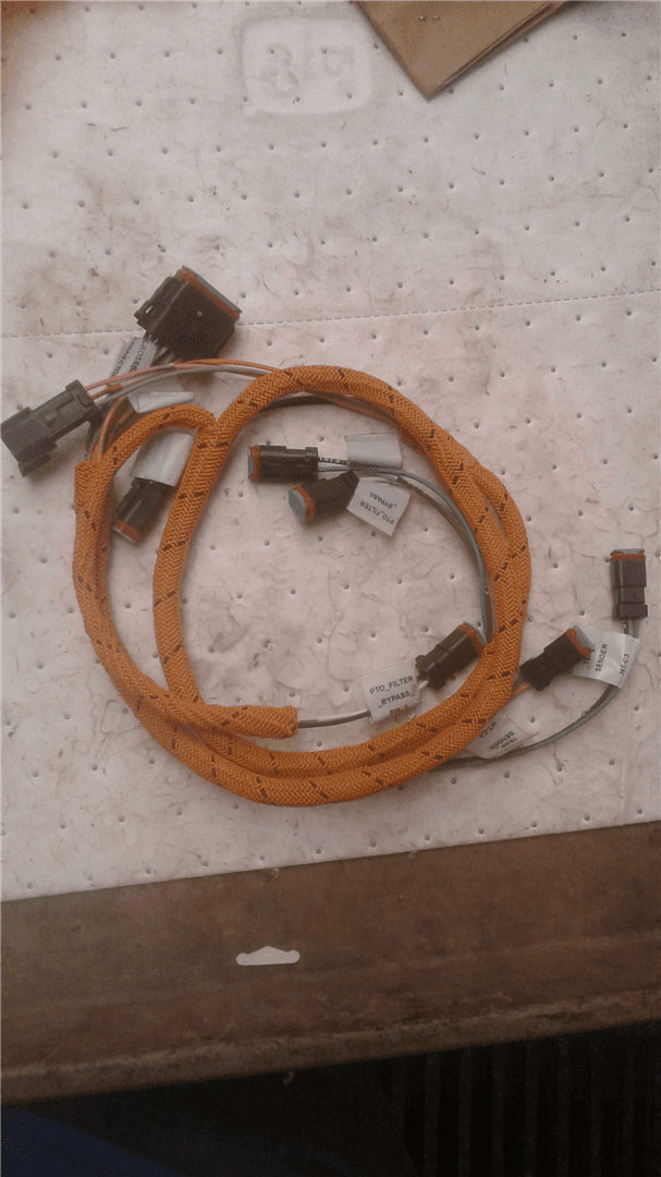 NEW HARNESS AS. image 1