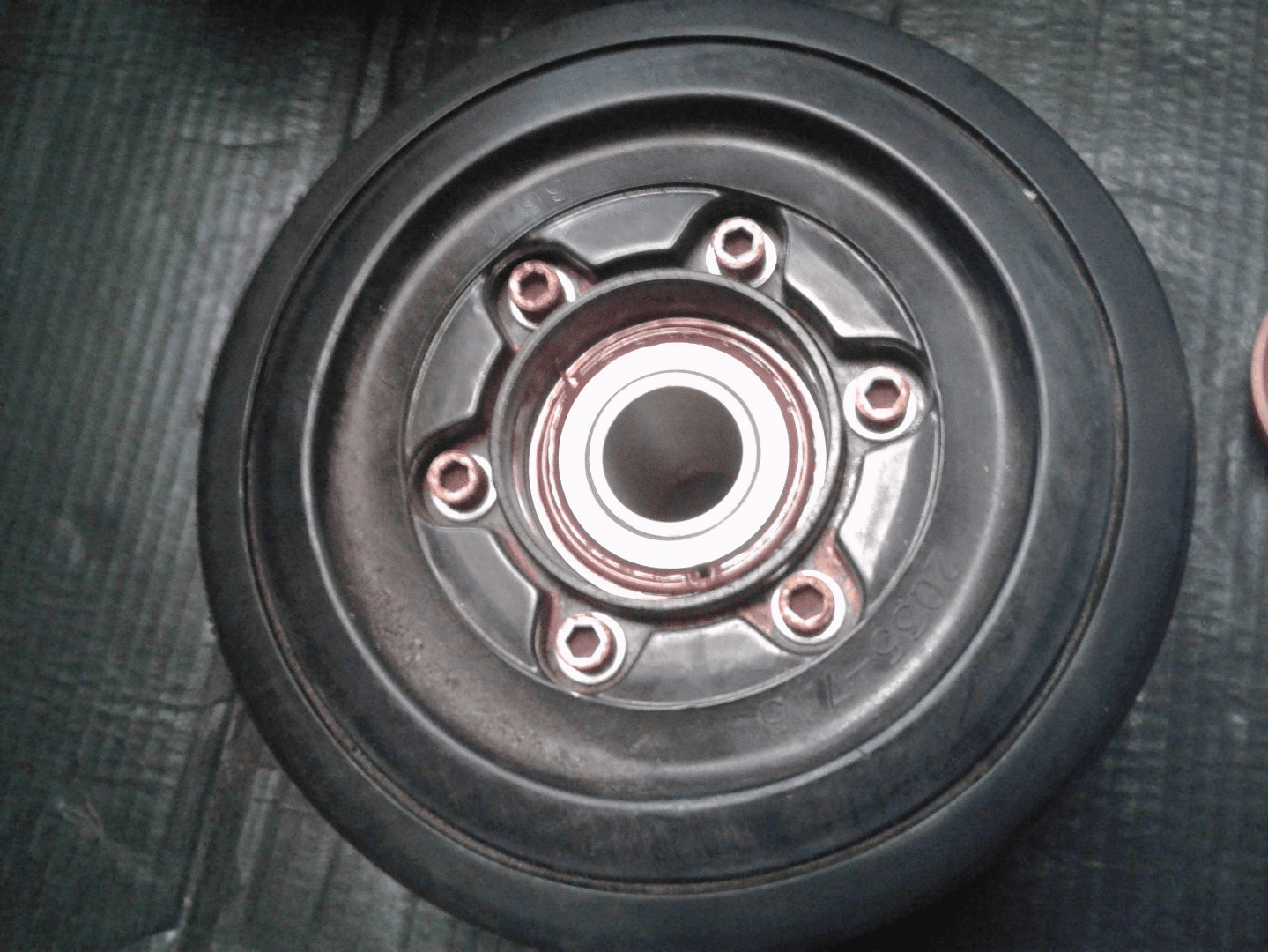 WHEEL GP BOG image 1