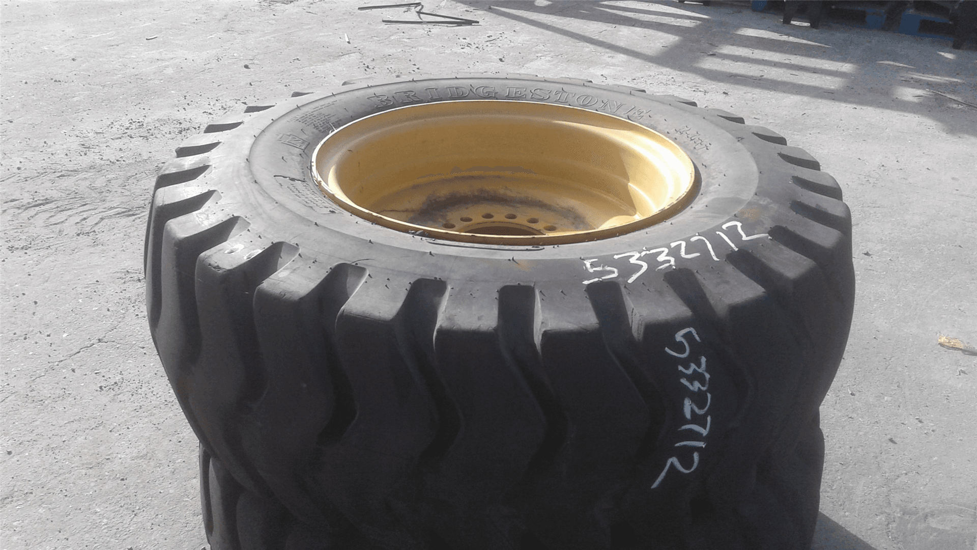 NEW TIRES image 1