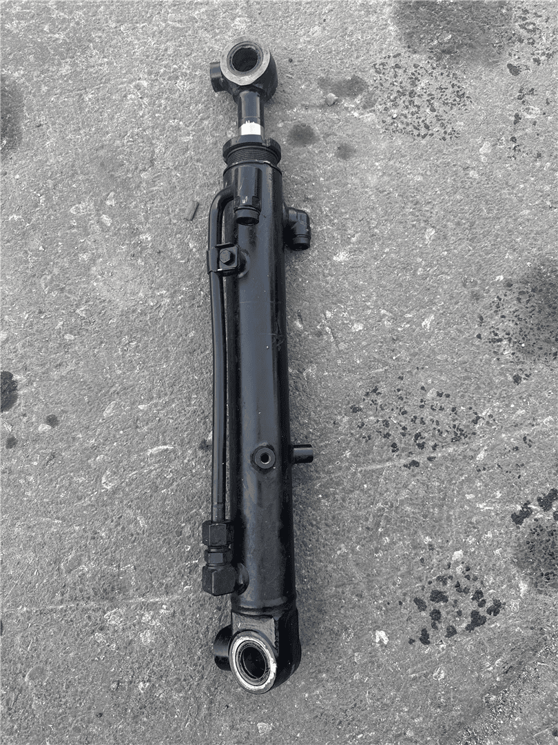 USED BUC CYL image 1