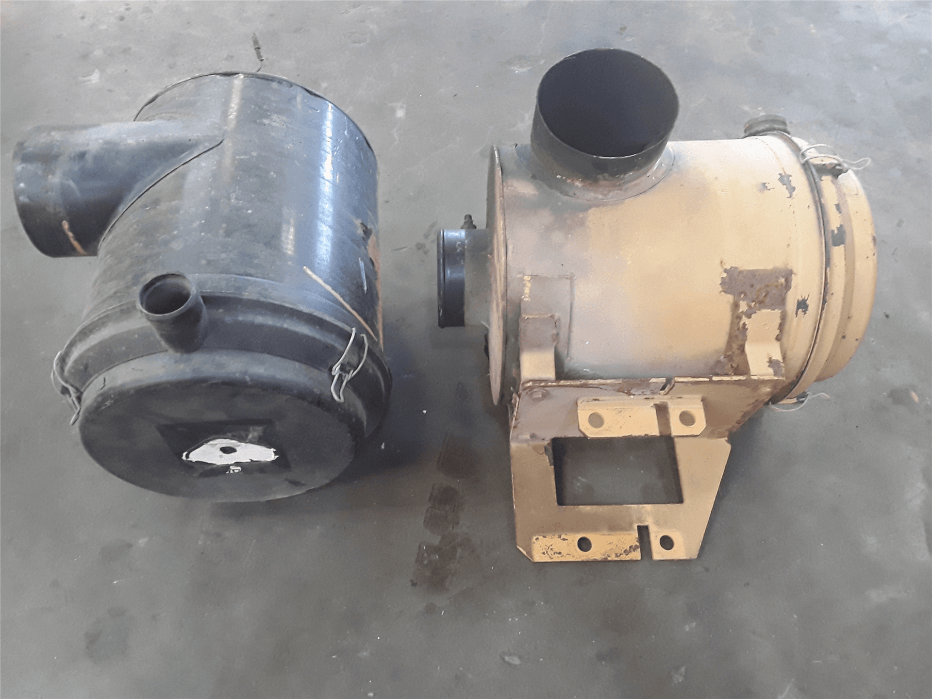 USED CLEANER G image 1
