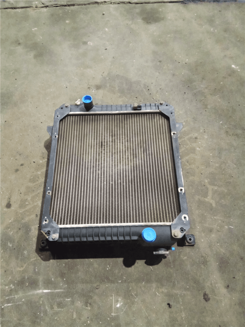 USED RADIATOR image 1