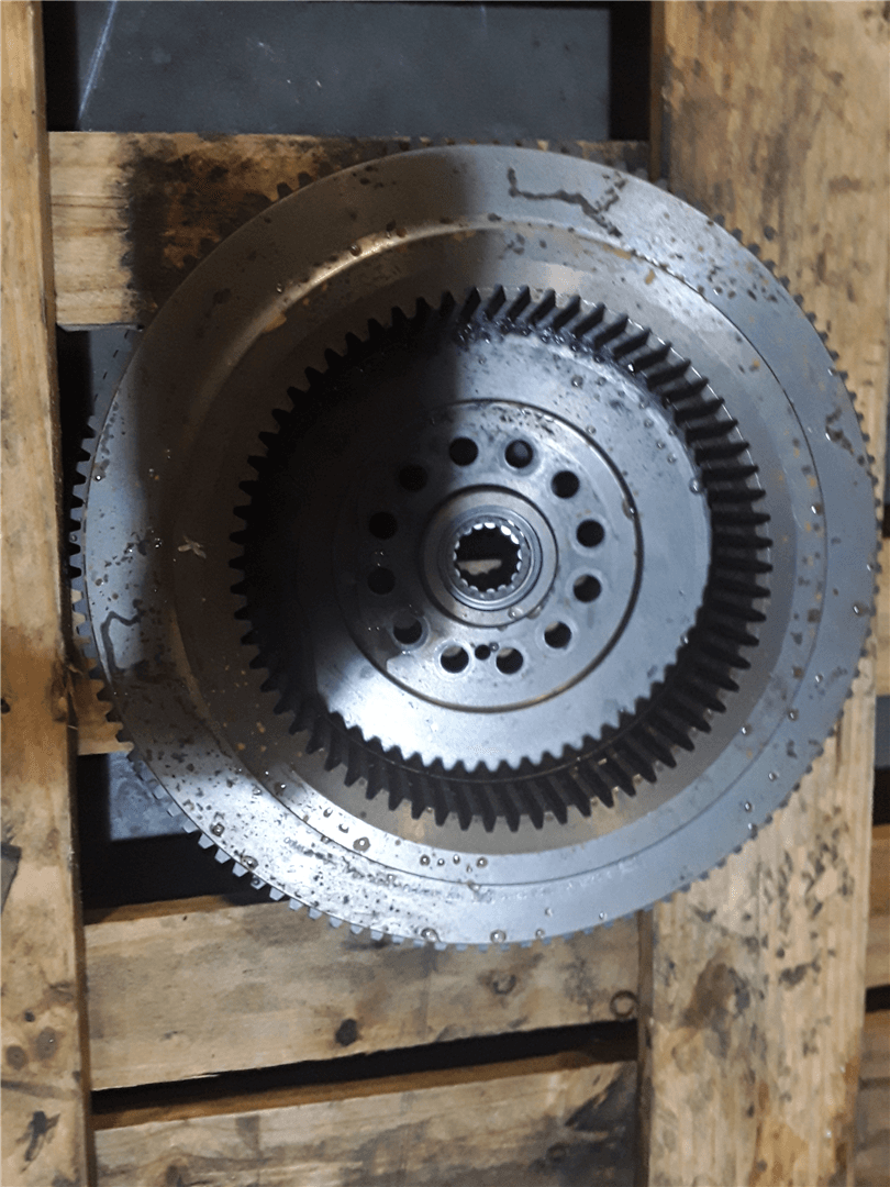 USED FLYWHEEL image 1