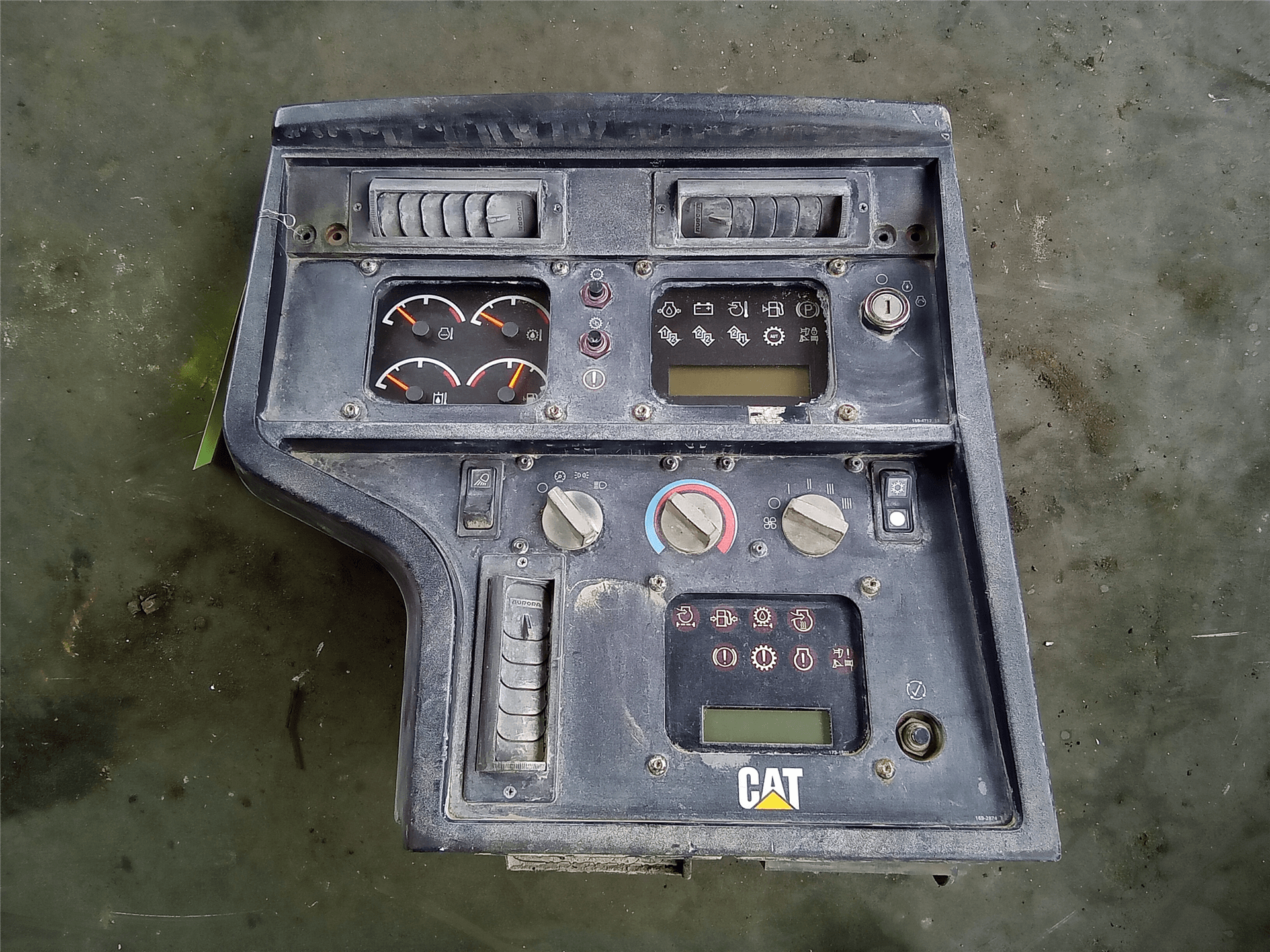 USED INSTRUMENT image 1