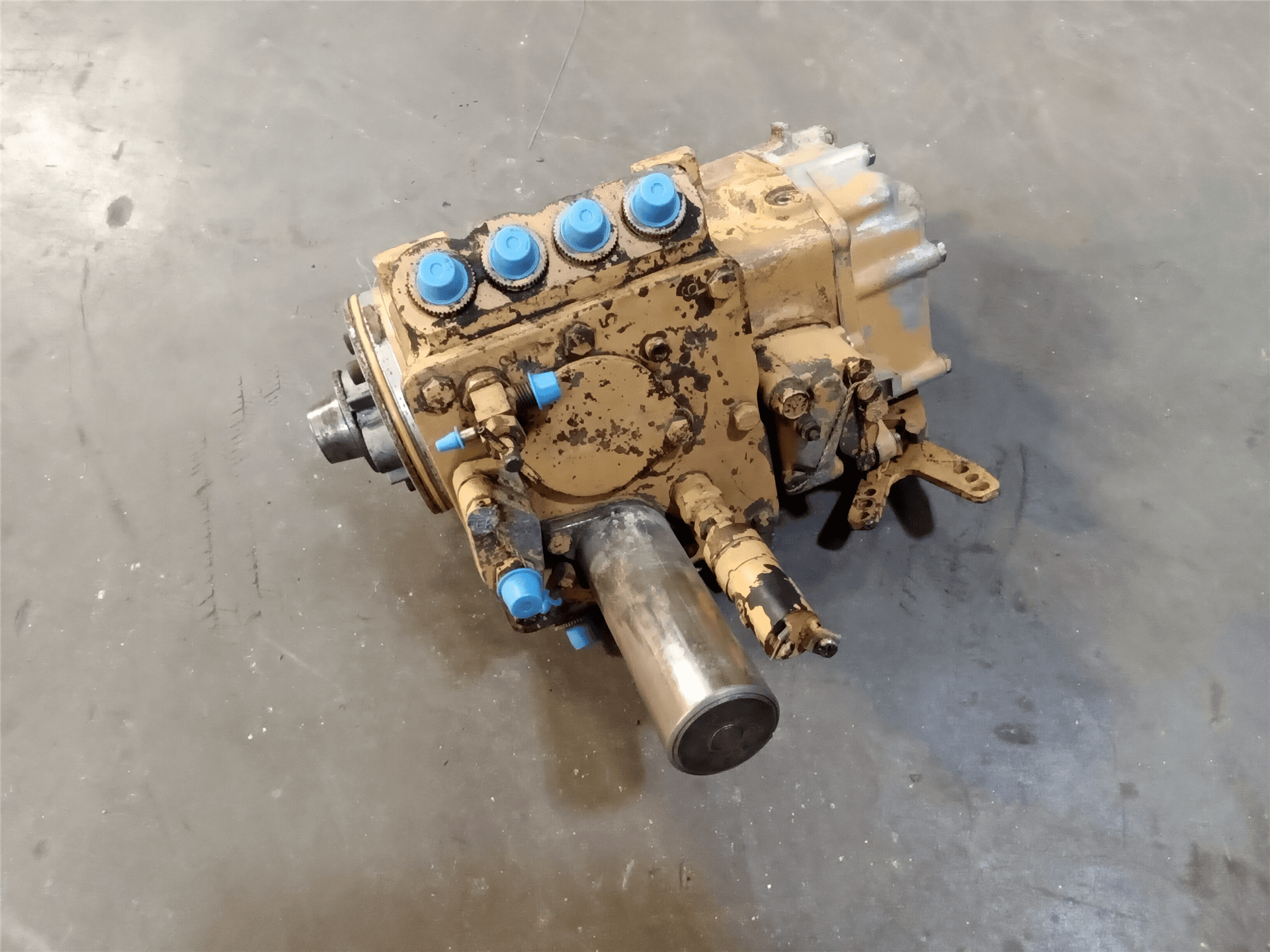 USED INJ PUMP image 1