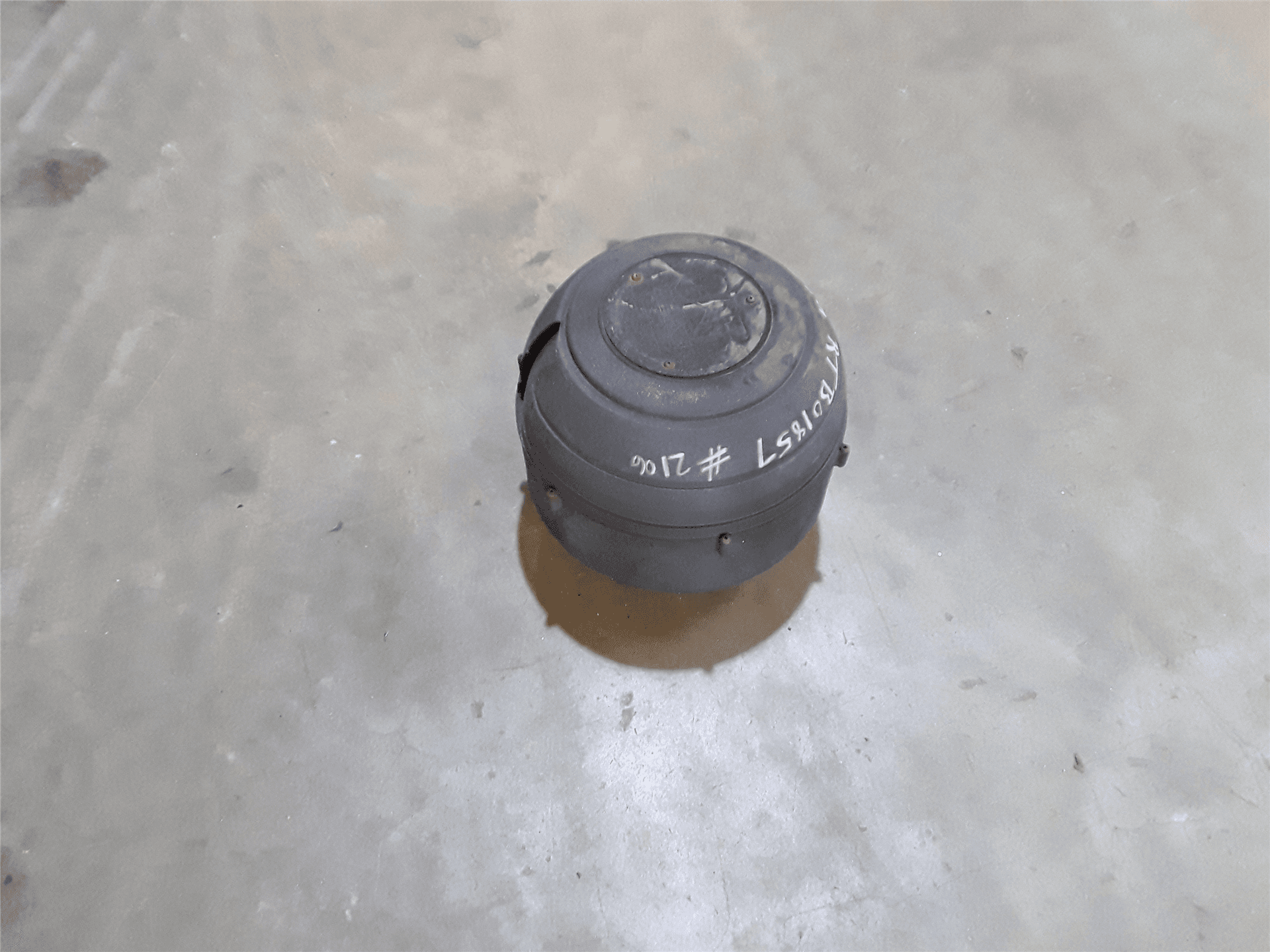 USED PRECLEANER image 1