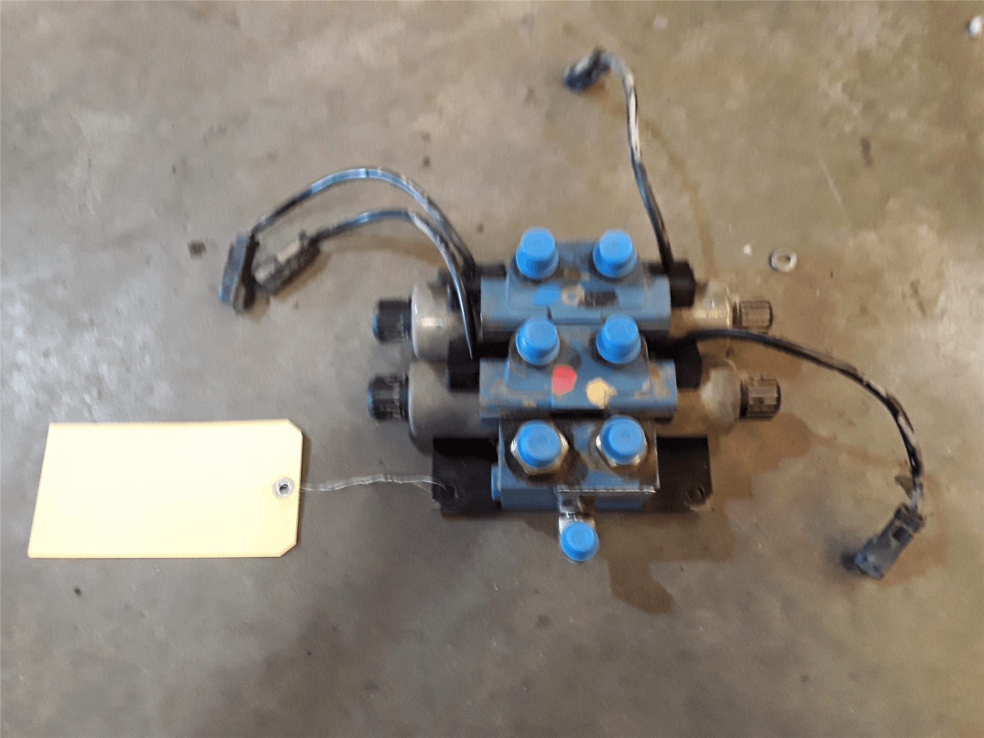 USED VALVE GP-CONT image 1