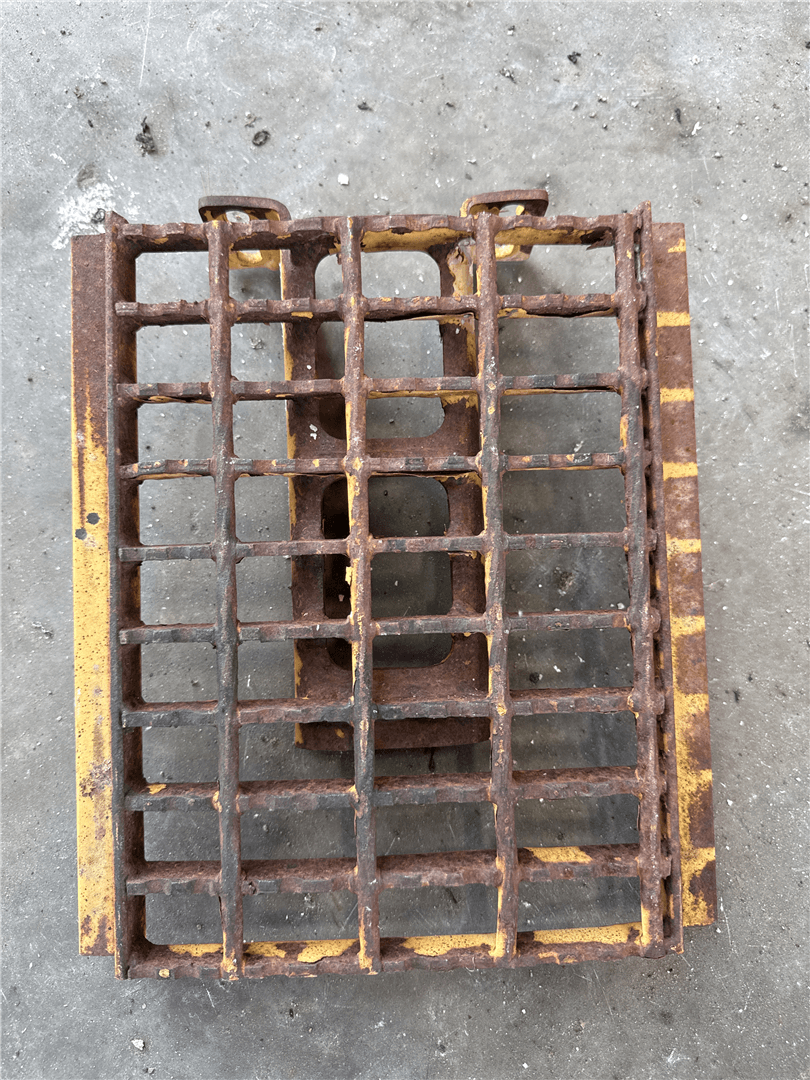 USED HATCH AS image 1