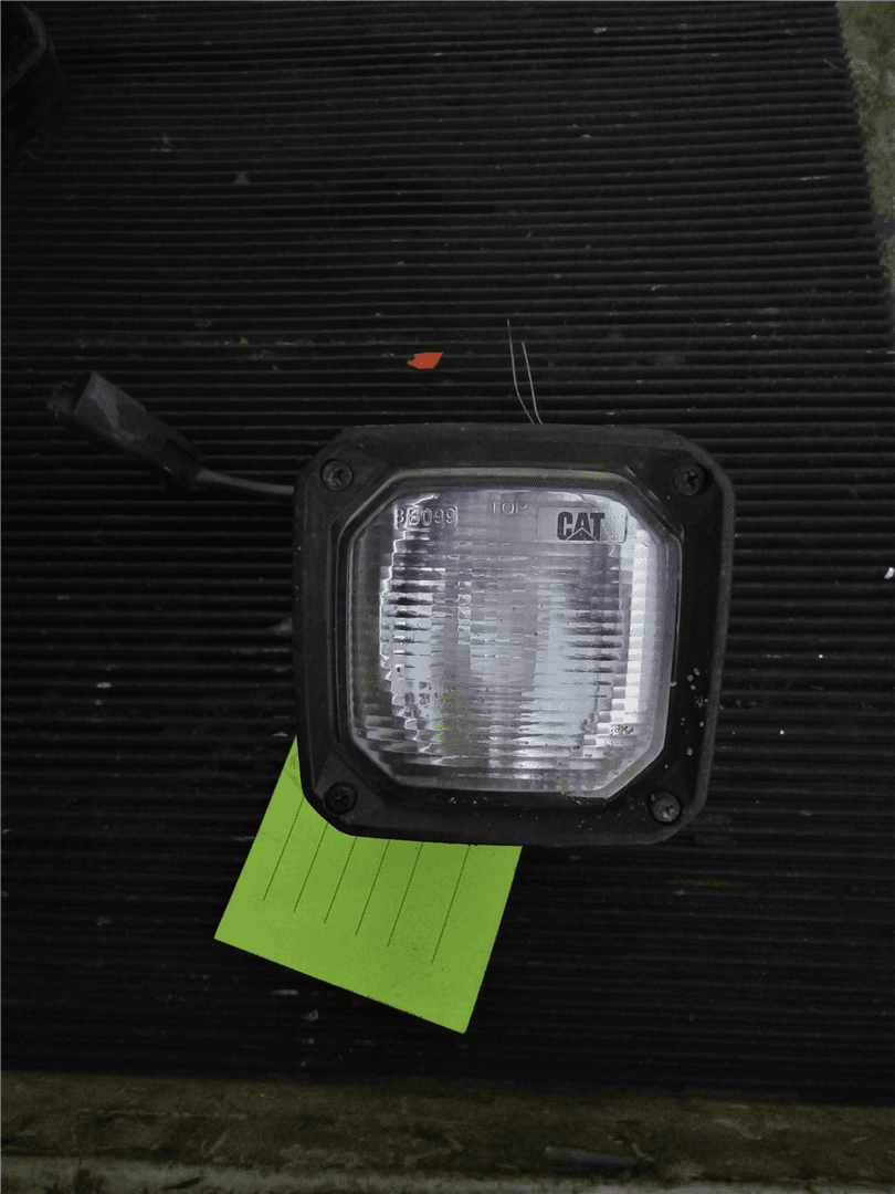 USED FLOOD LAMP image 1