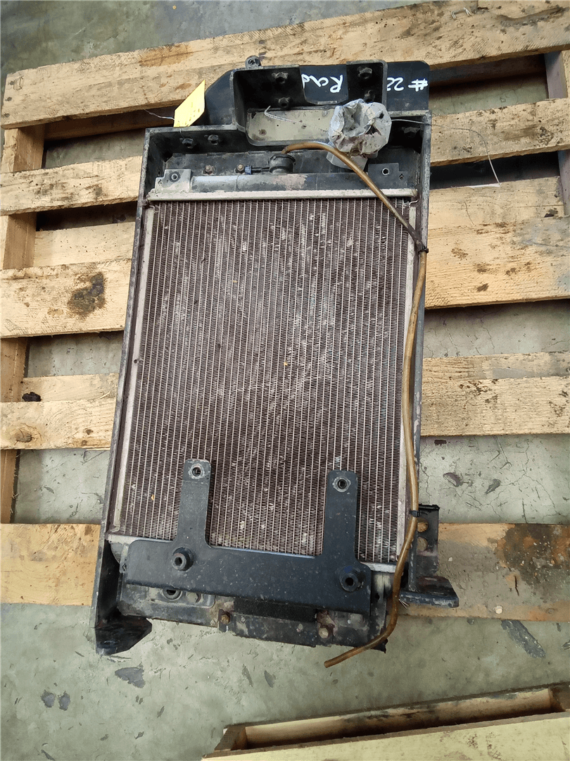 USED RADIATOR GP image 1