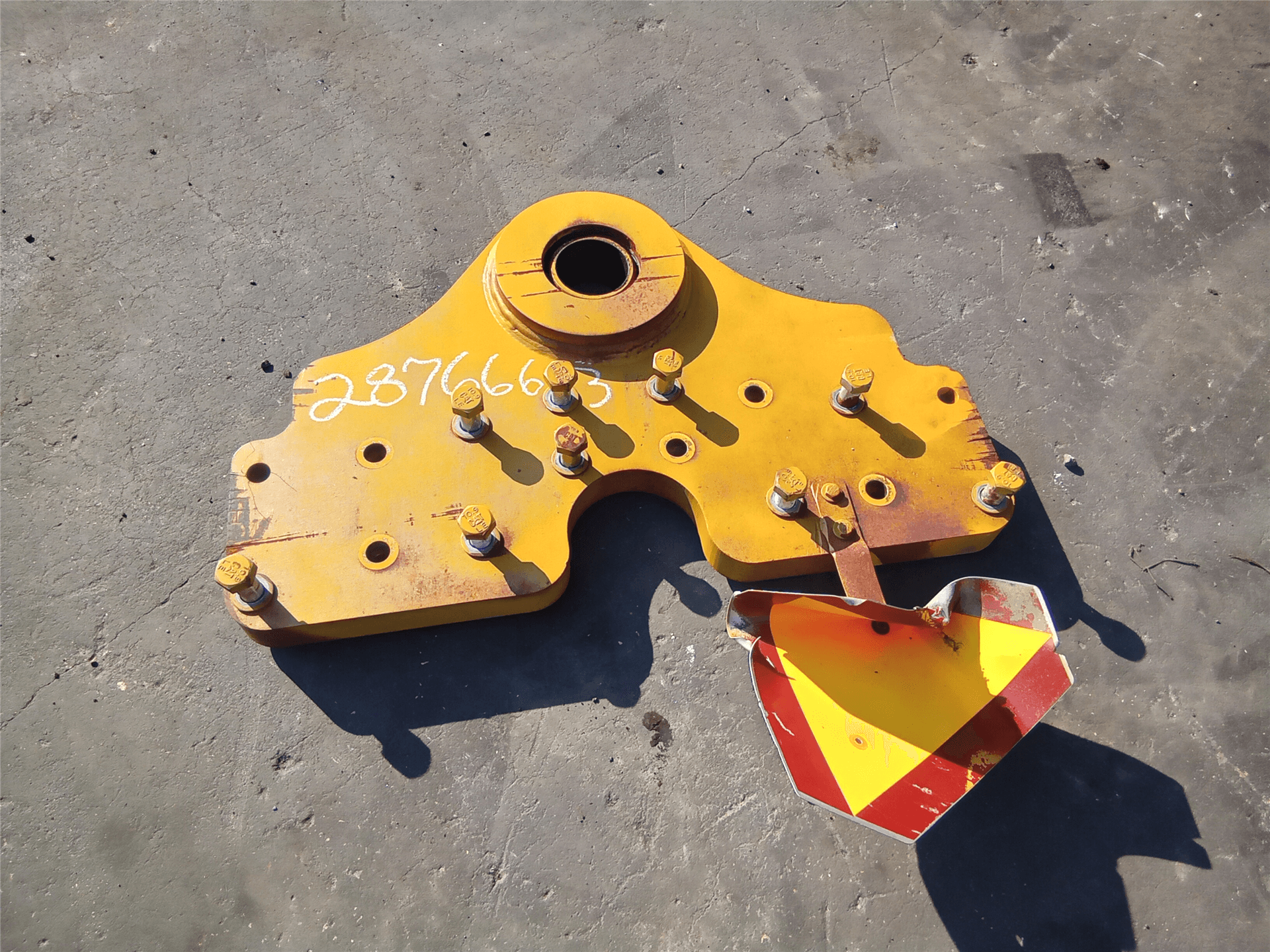 USED PLATE image 1