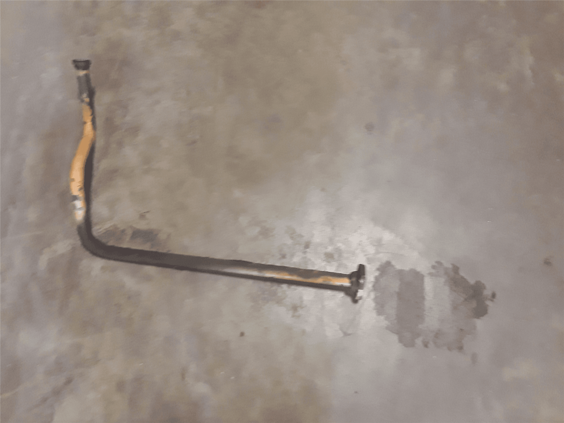 USED TUBE A image 1