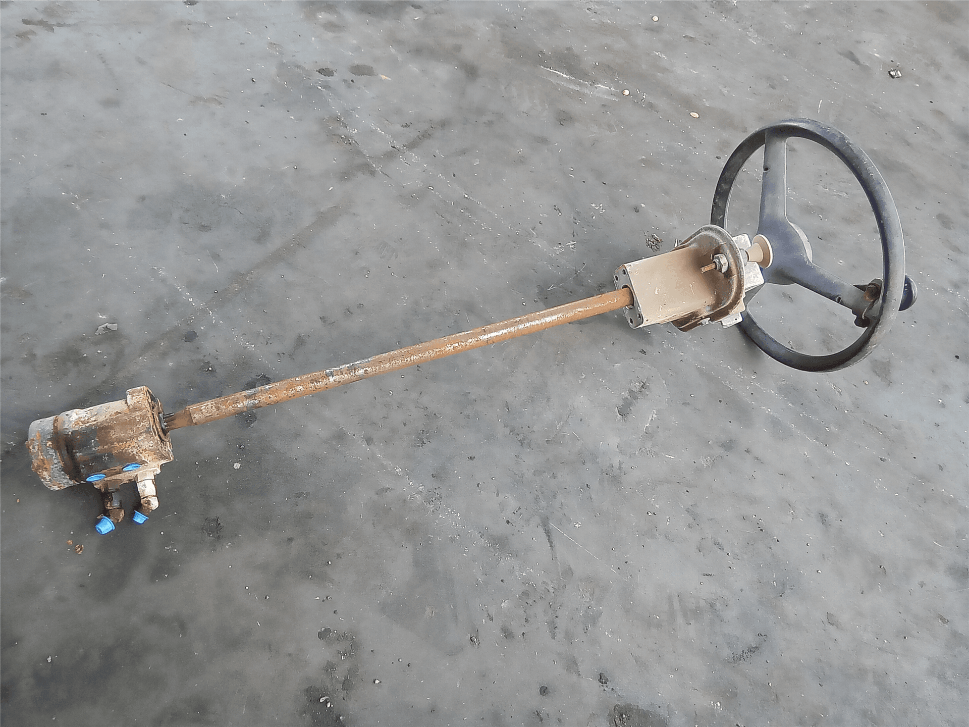 USED STEER CONTROL image 1