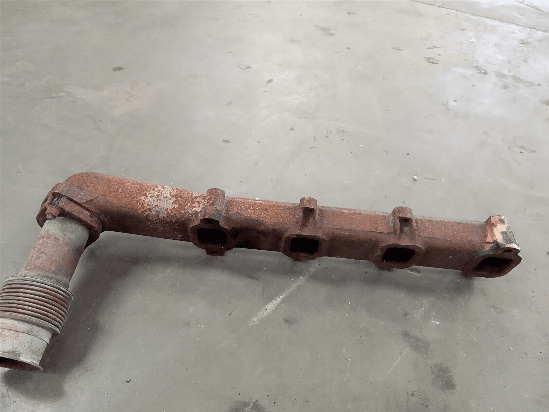 USED LH EXHAUST MA image 1