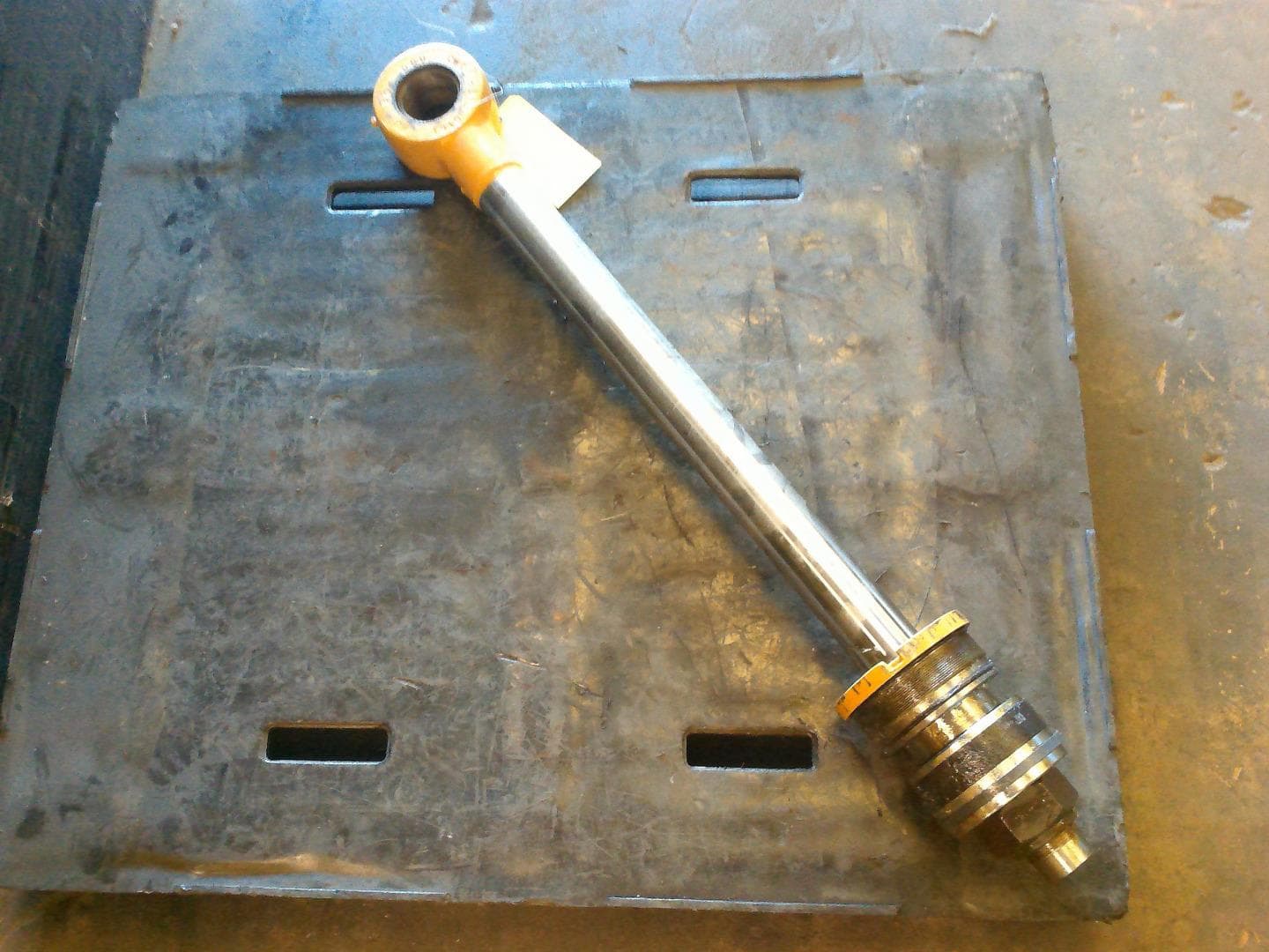 USED PSTN\ROD image 1