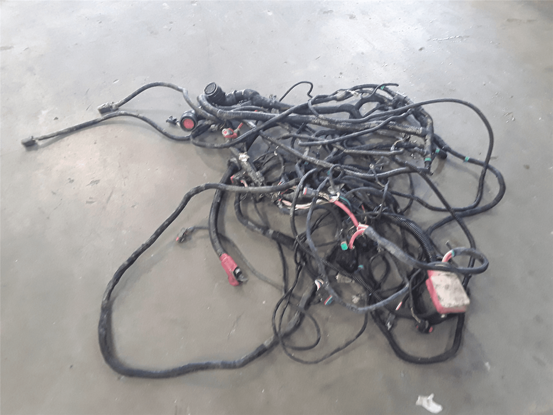 USED FRONT WIRING image 1