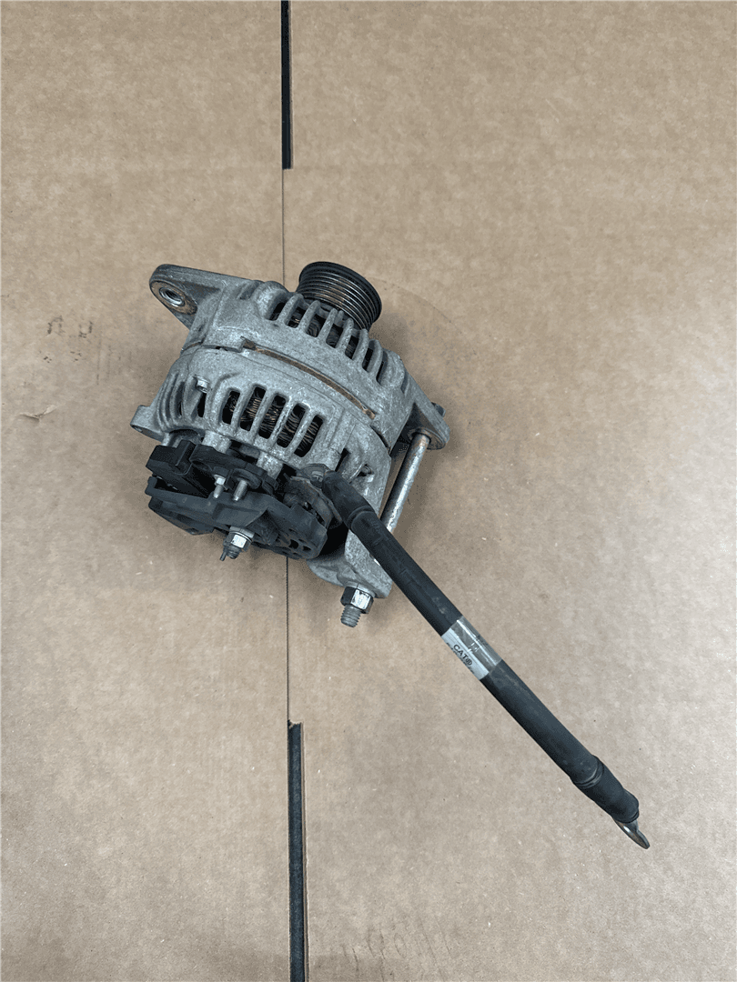 USED ALTERNATOR image 1