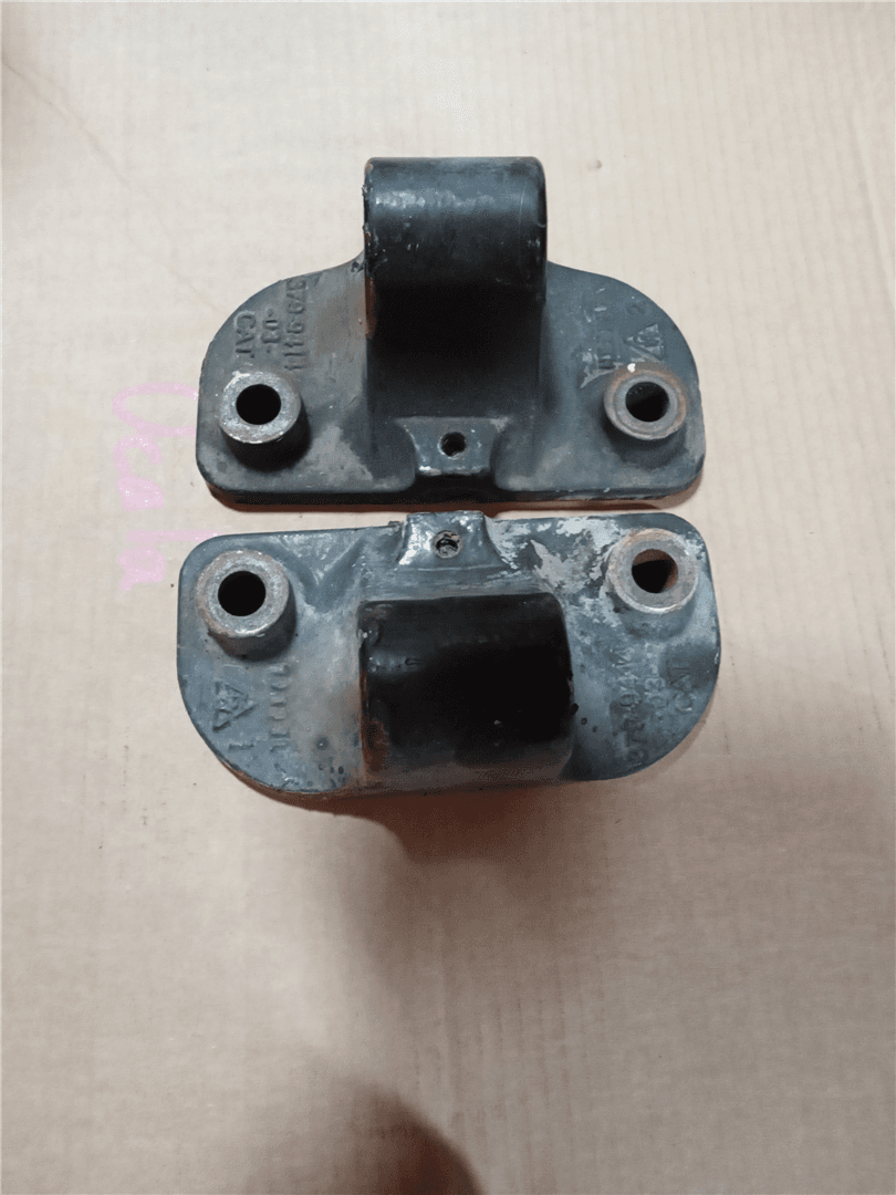 USED BRACKET image 1