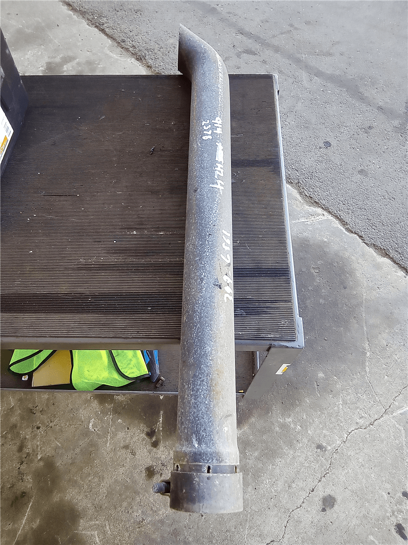 USED EXHAUST STACK image 1