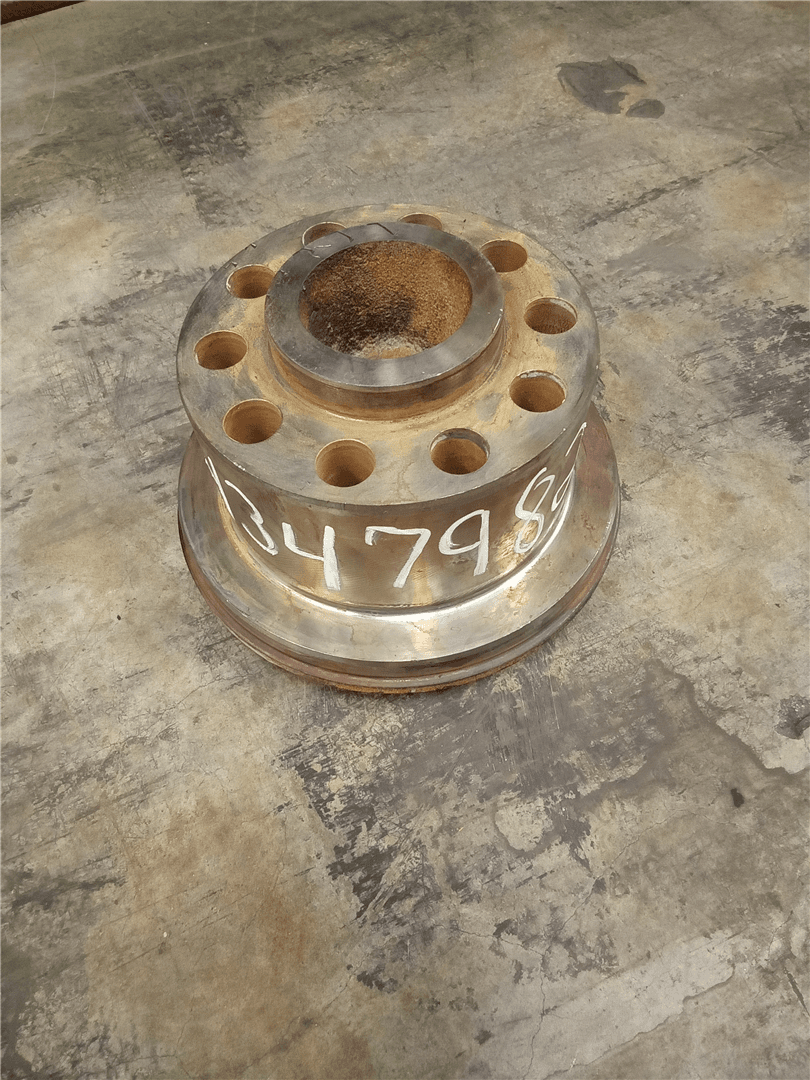 USED TRUNNION image 1