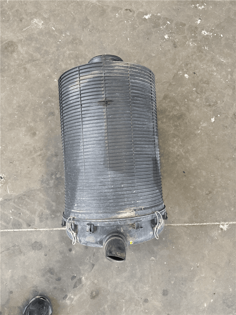 USED AIR CLEANER image 1