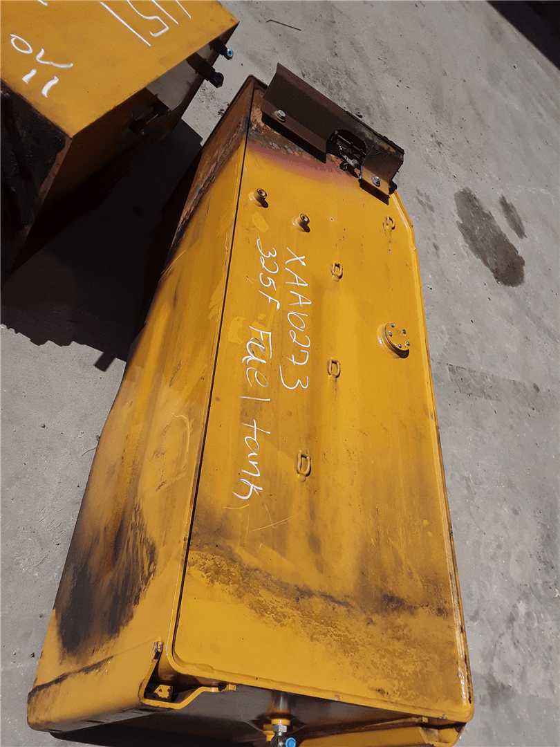 USED FUEL TANK image 1