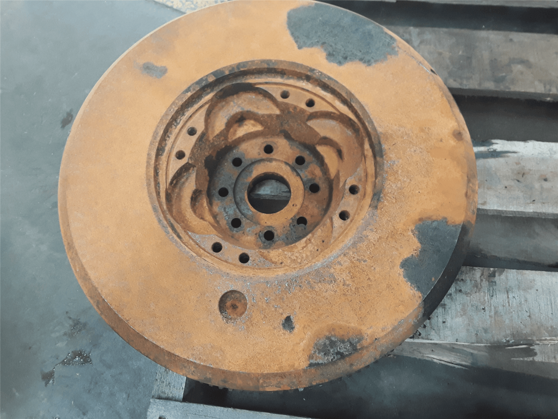 USED FLYWHEEL GROU image 1