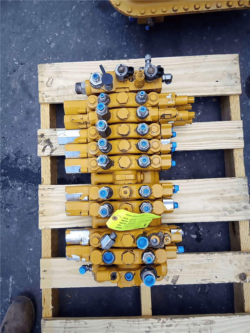 USED MAIN CONTROL image 1