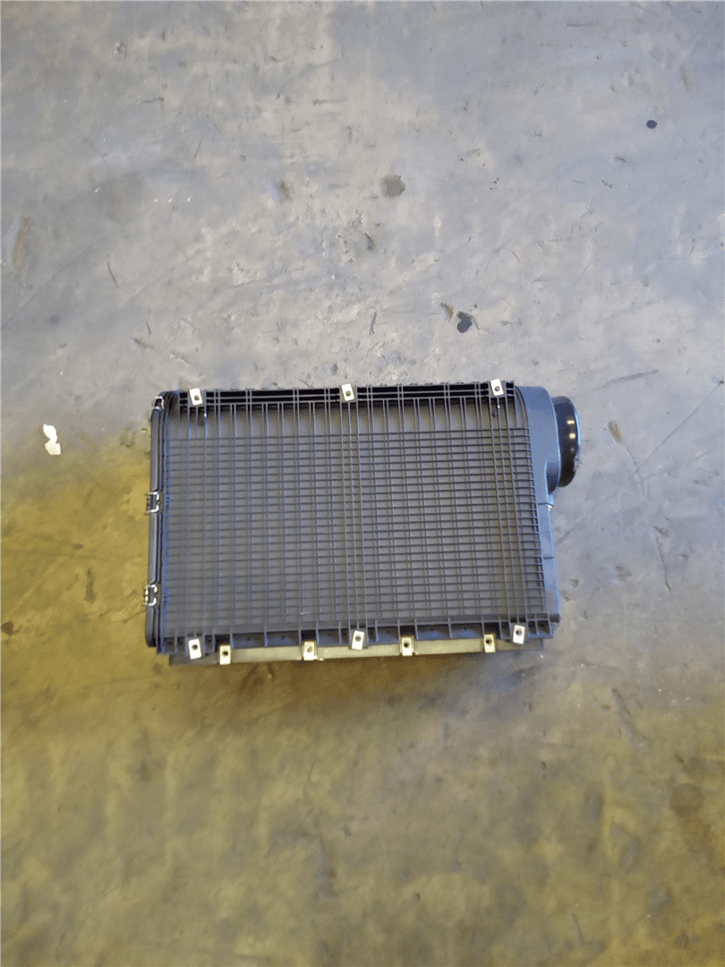 USED AIR CLEANER image 1