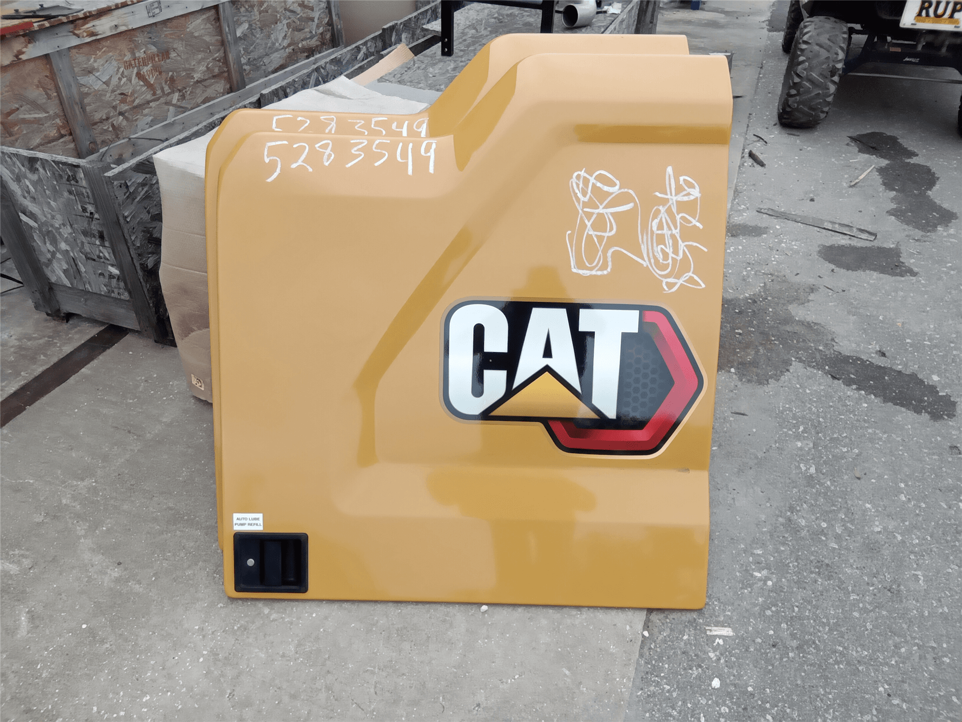 USED DOOR GP-ACCES image 1