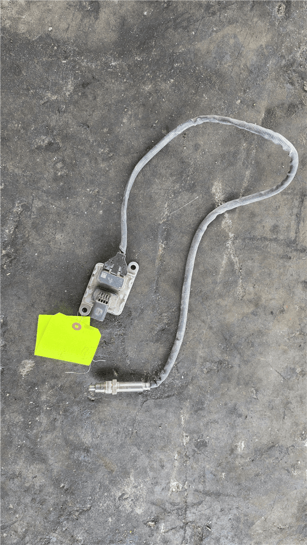 USED NOX SENSOR image 1