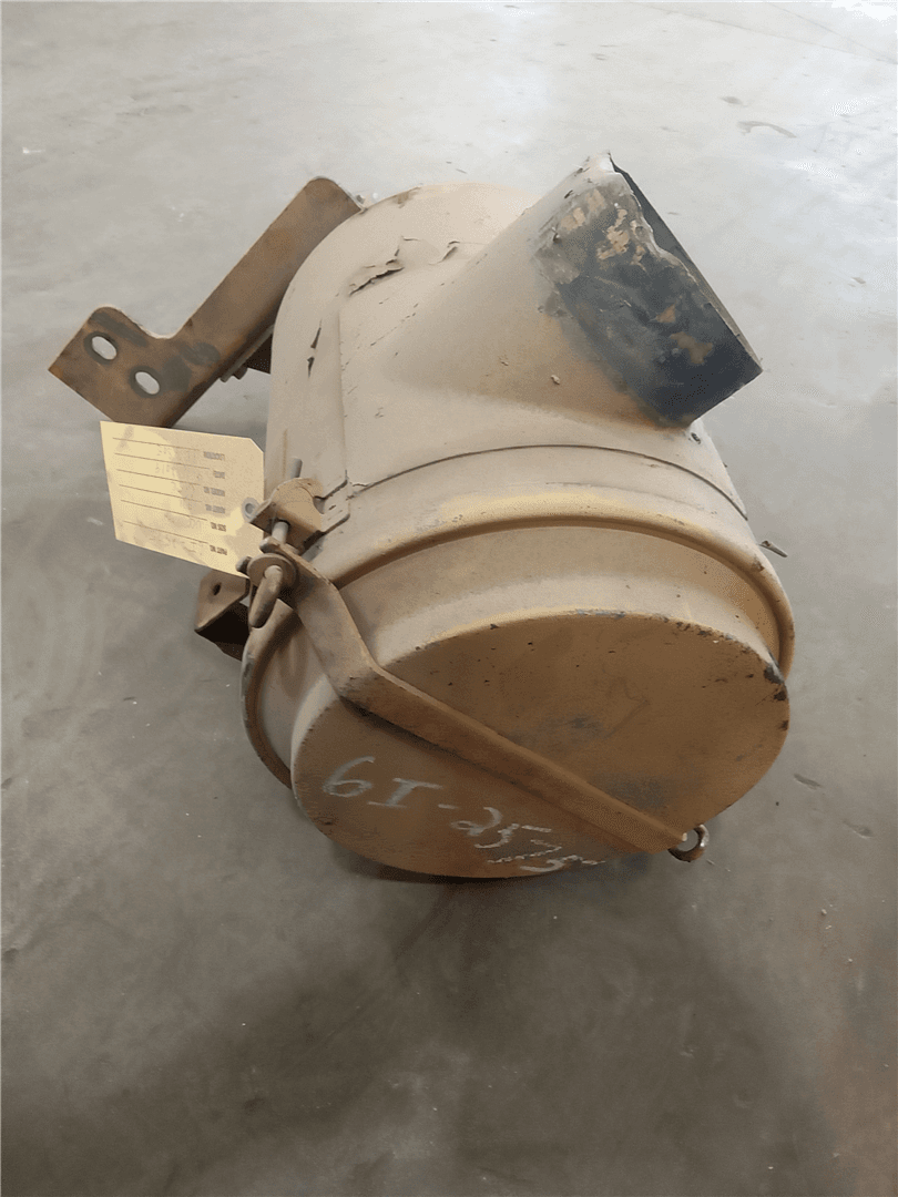 USED AIR CLEANER image 1
