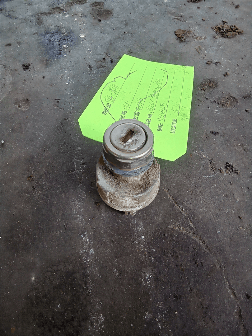 USED START SWITCH image 1