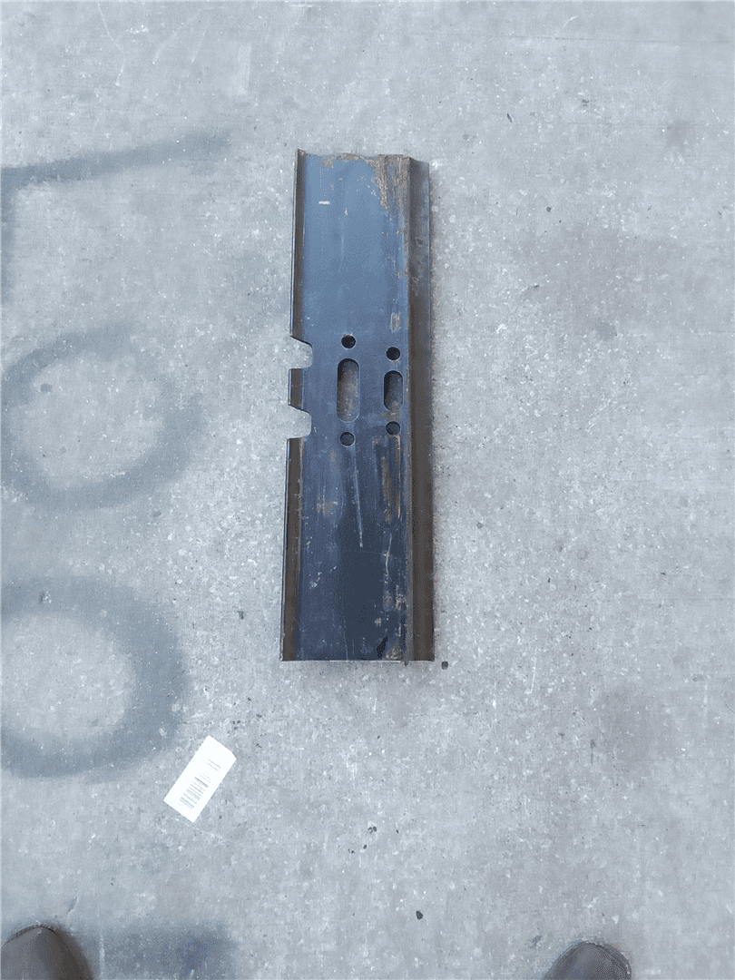 USED SHOE image 1