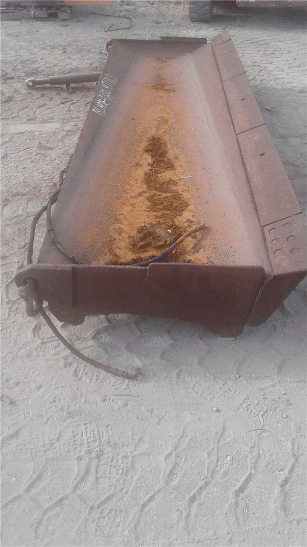 USED 13 FT BLADE S image
