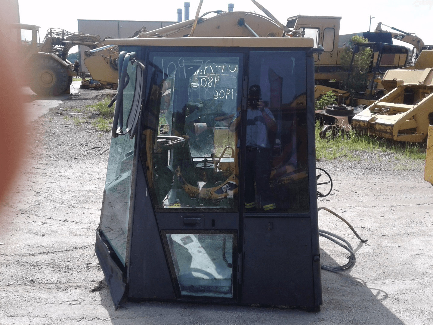 USED CAB image 1