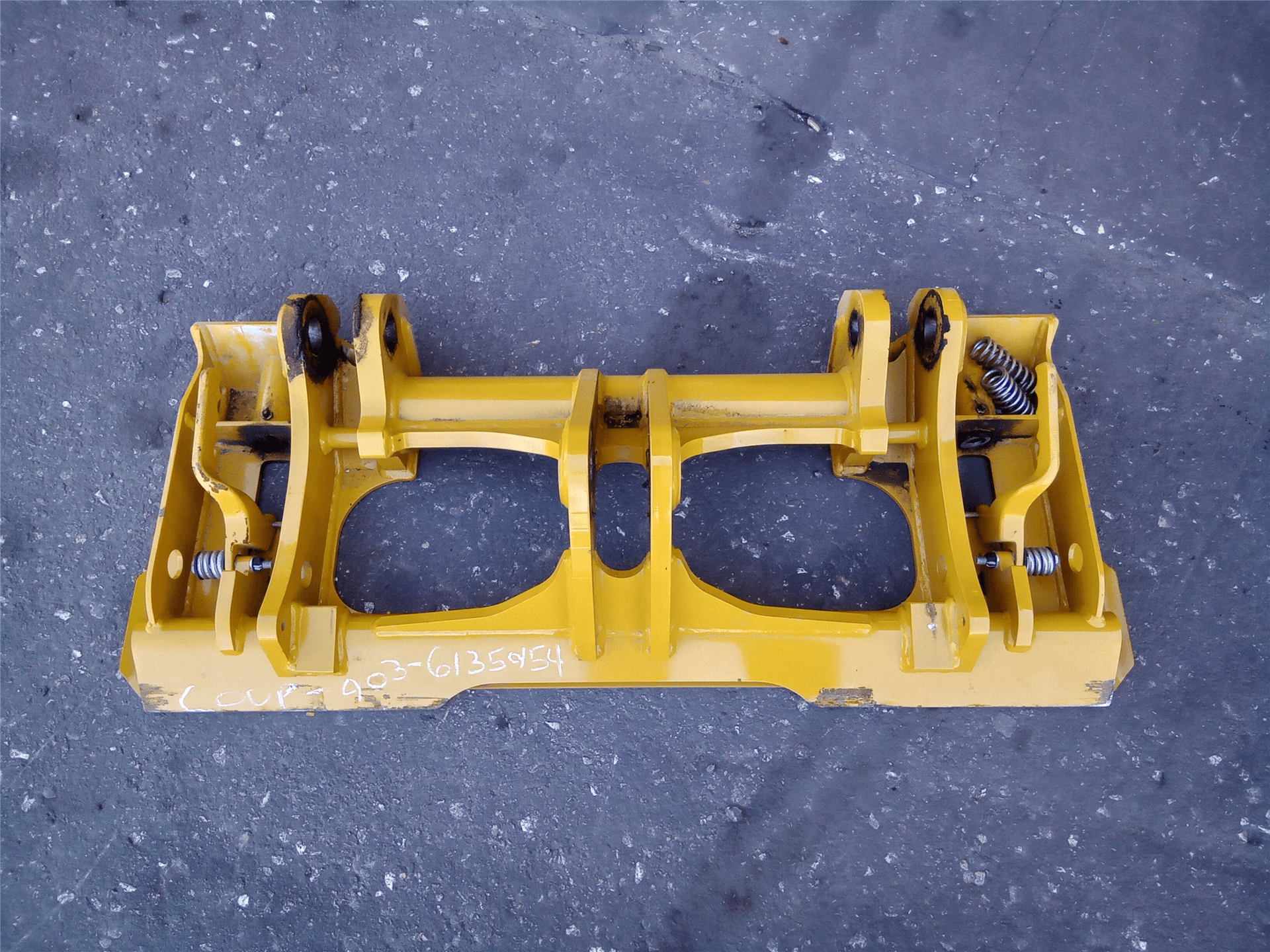 USED QUICK COUPLER image 1