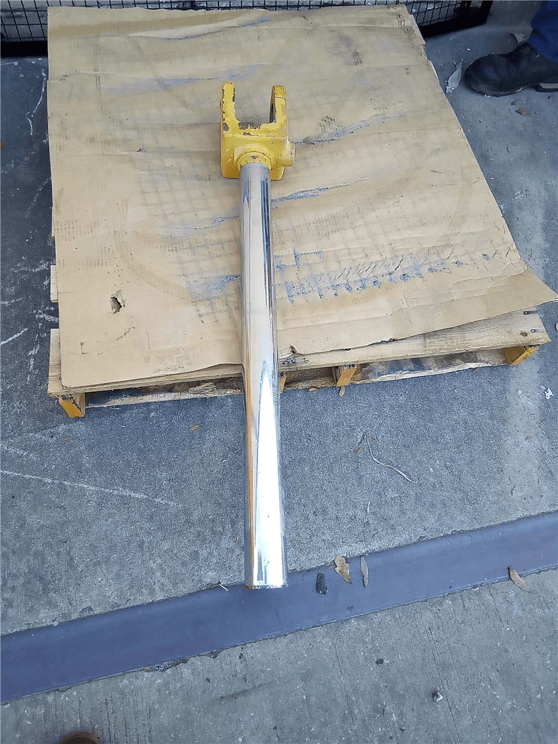USED CYL ROD image 1
