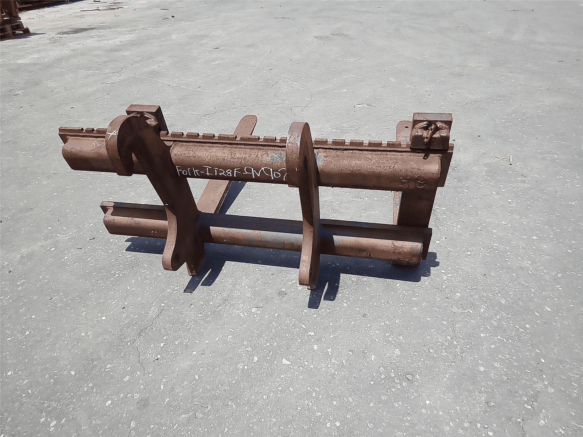 USED 58IN CARRIAGE image 1