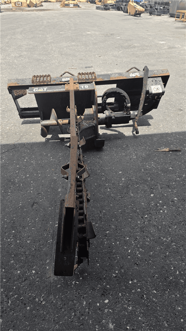 USED TRENCHER AR image 1