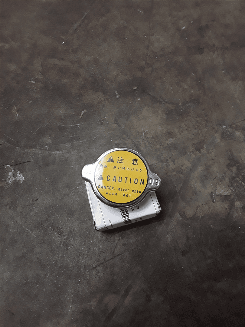 NEW RADIATOR CAP image 1