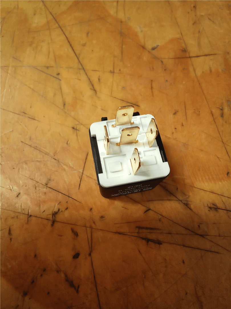 NEW 12 VOLT RELAY image 1