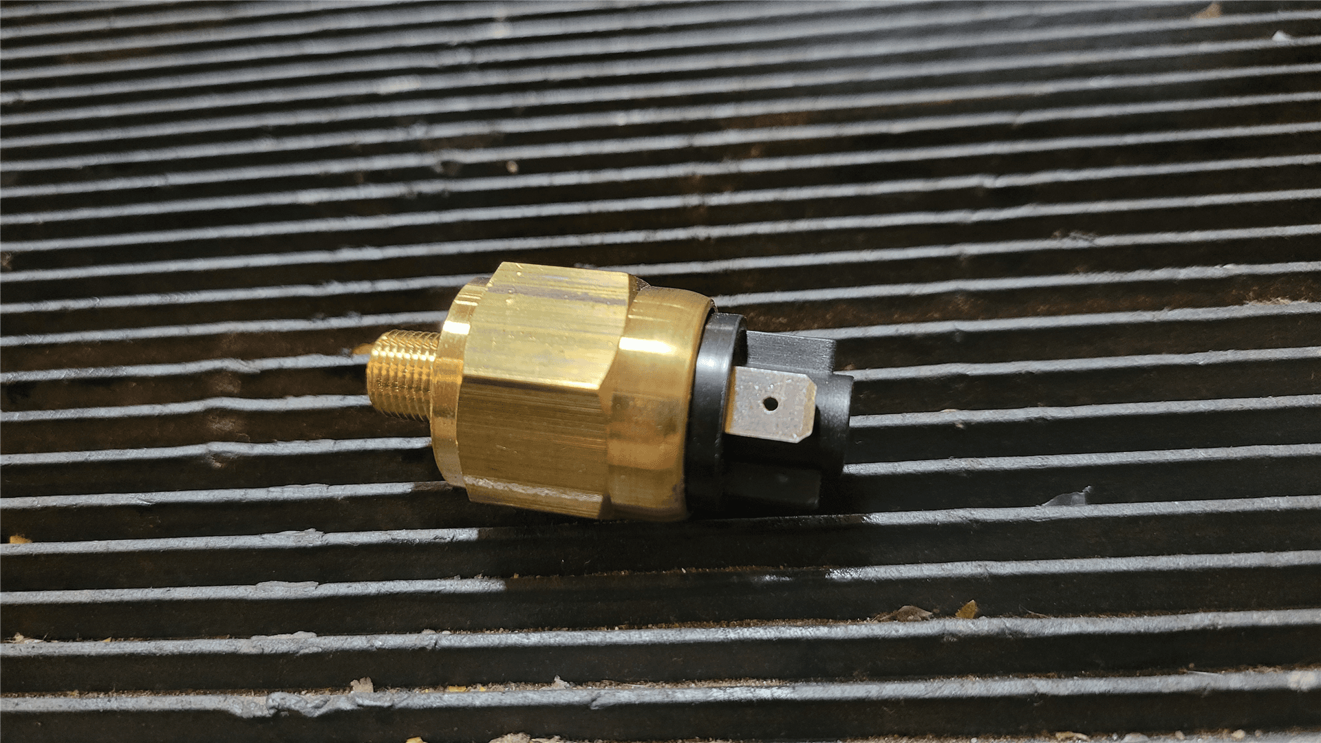 NEW PRESSURE SWITC image 1