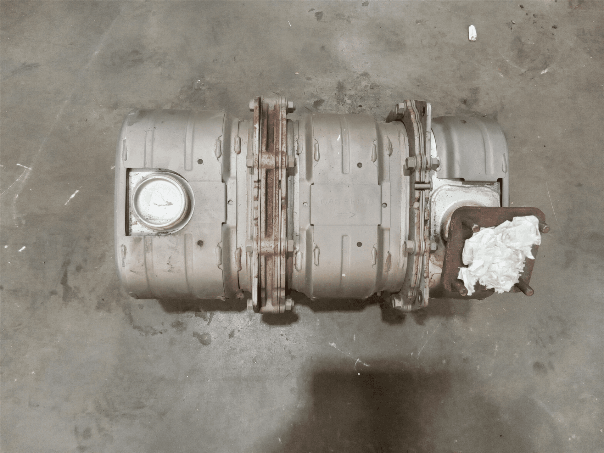 USED CATALYTIC CON image 1