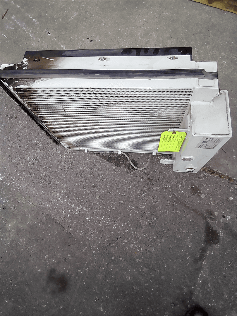 USED RADIATOR image 1